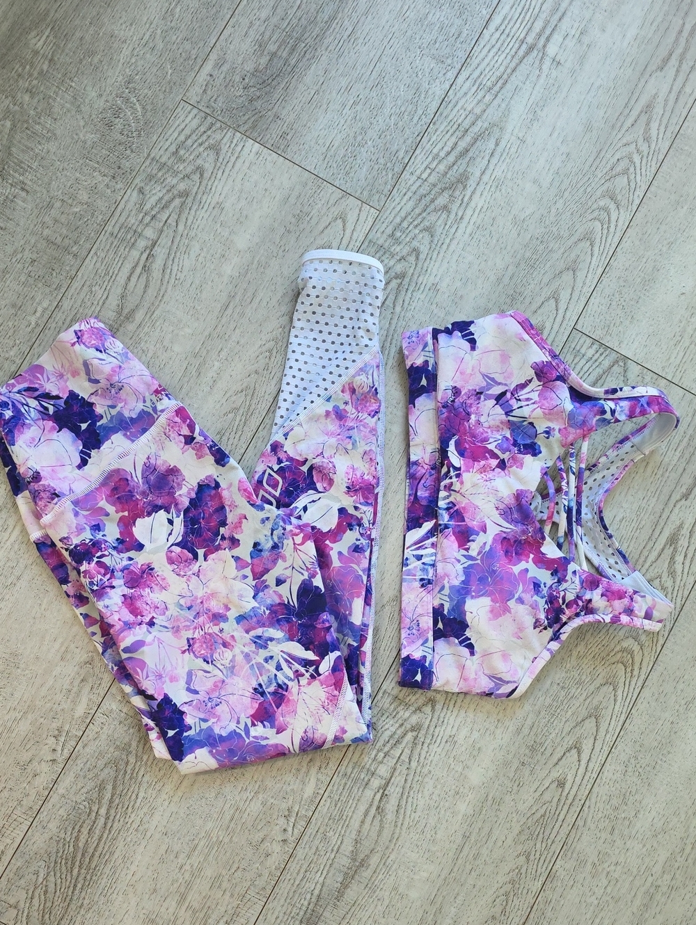 Lorna Jane Purple Floral Active Leggings Set